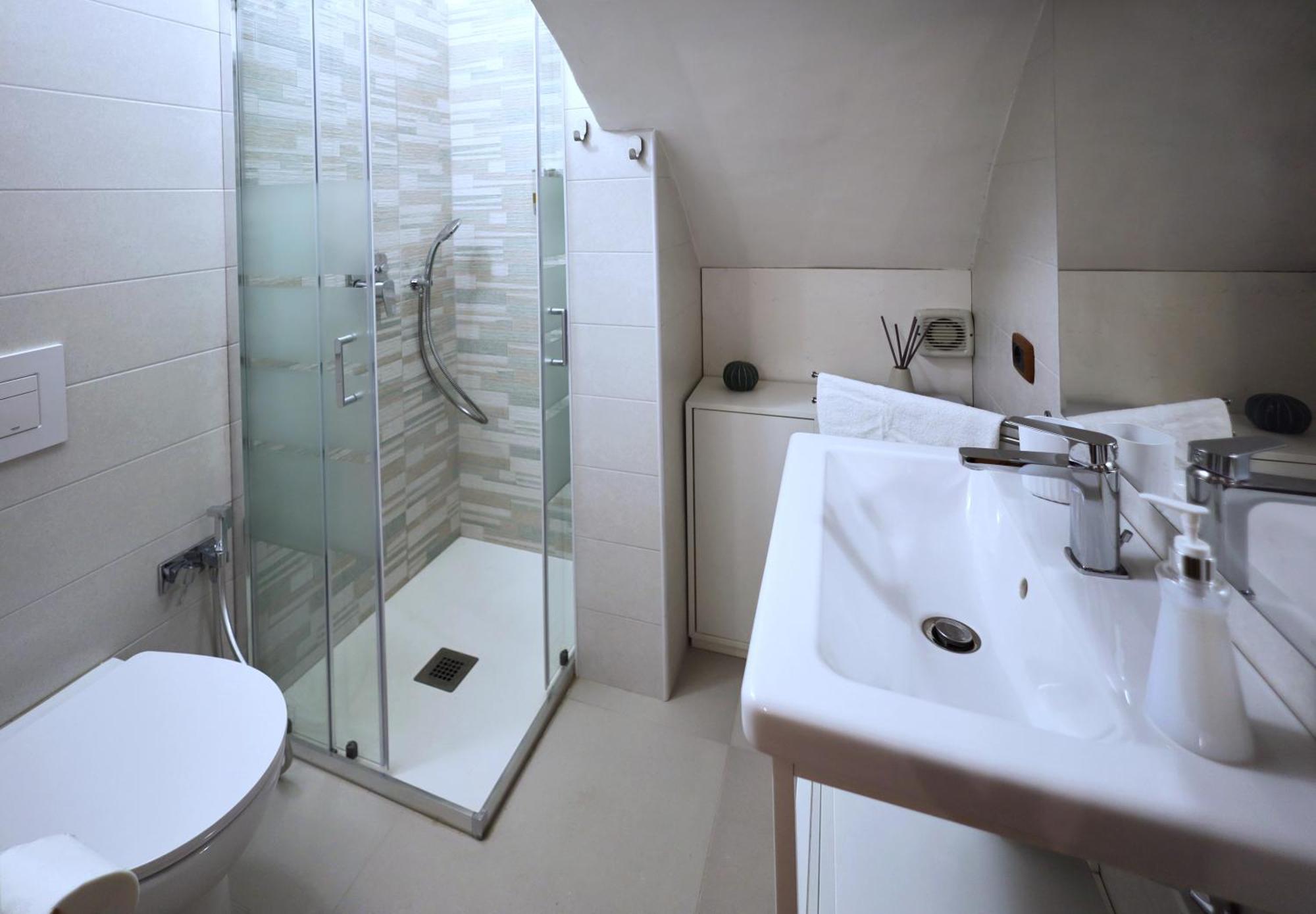 Cataneasy Rooms Exterior foto
