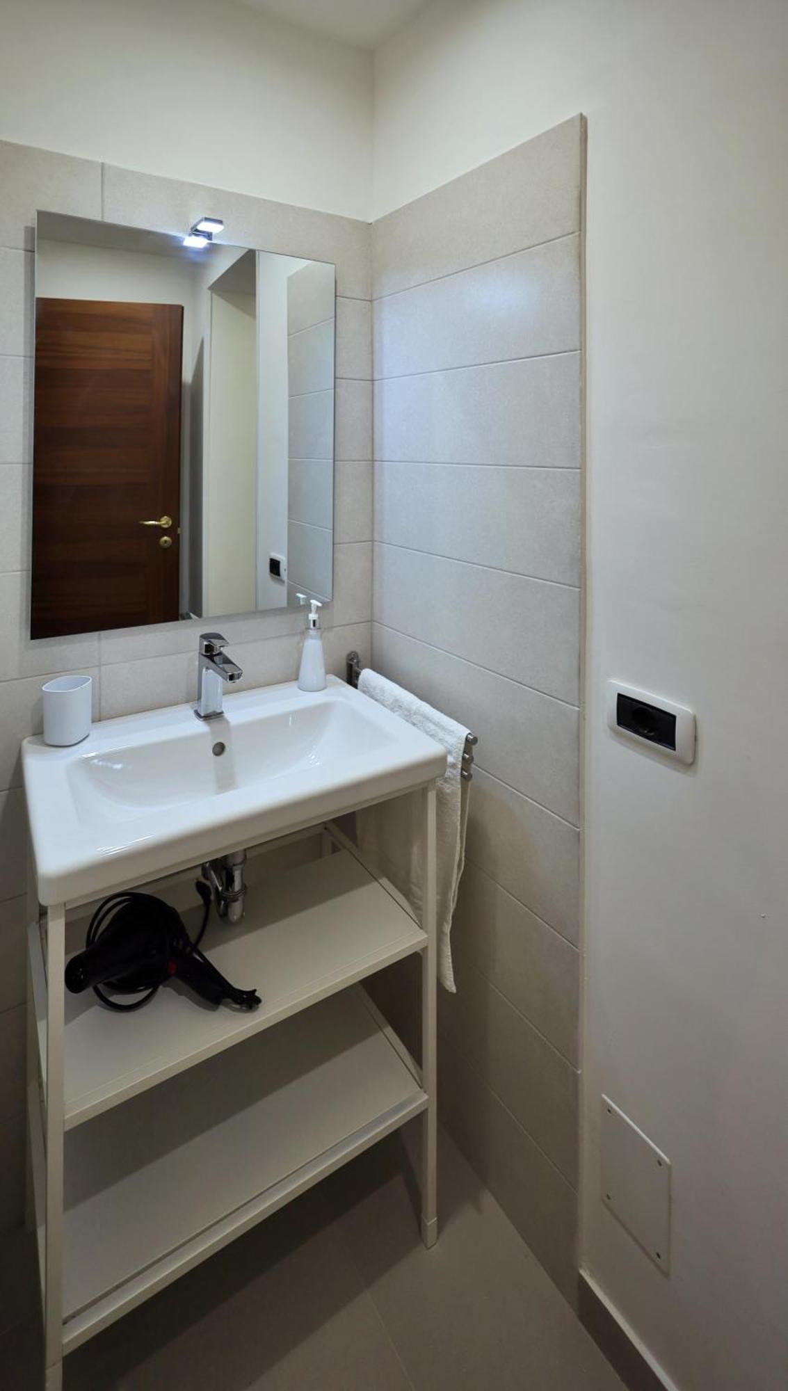 Cataneasy Rooms Exterior foto